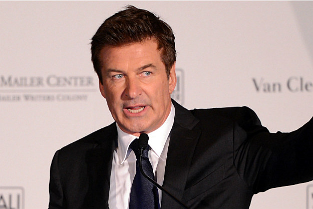 Alec Baldwin avoids prosecution for fight with photographer. Alec Baldwin avoids prosecution for fight with photographer.
