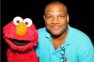 <b>Elmo – NOT</b> GUILTY [ROBCAST] - Kevin-Clash-and-Elmo-by-Frederick-M-Brown-Getty-300x200